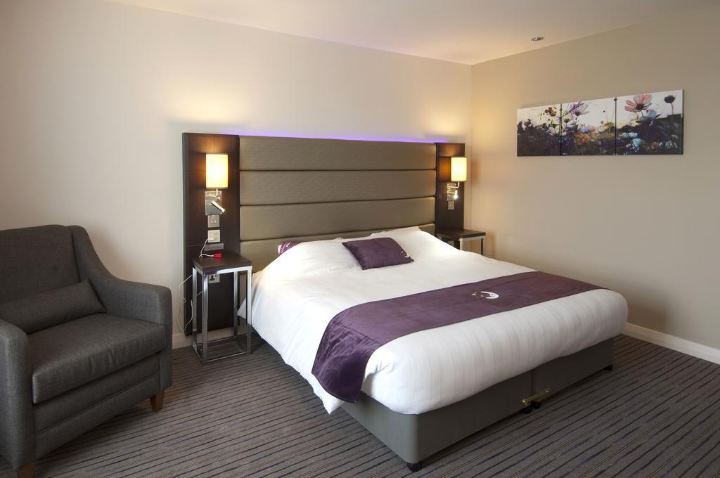 Premier Inn London Croydon West - Purley A23 Стая снимка