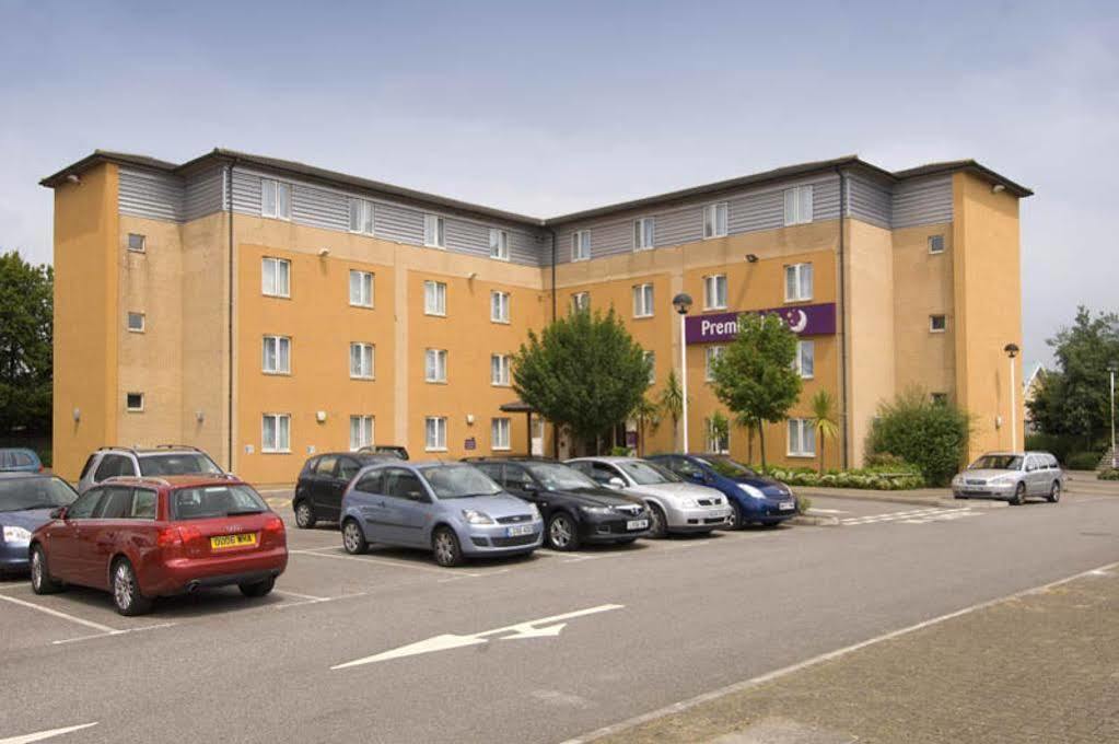 Premier Inn London Croydon West - Purley A23 Екстериор снимка
