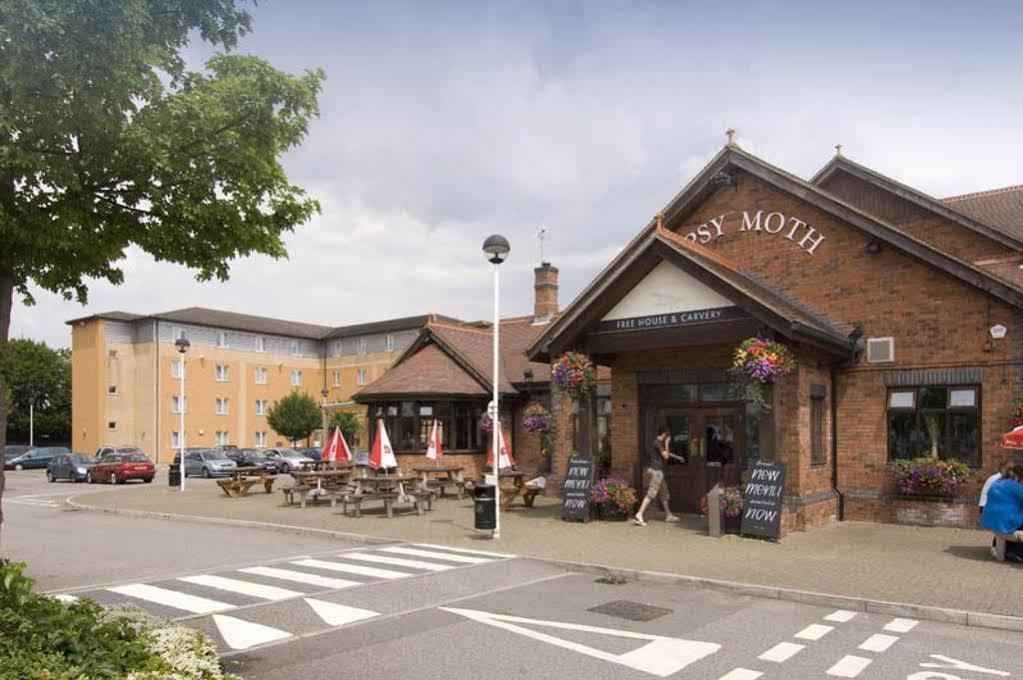Premier Inn London Croydon West - Purley A23 Екстериор снимка
